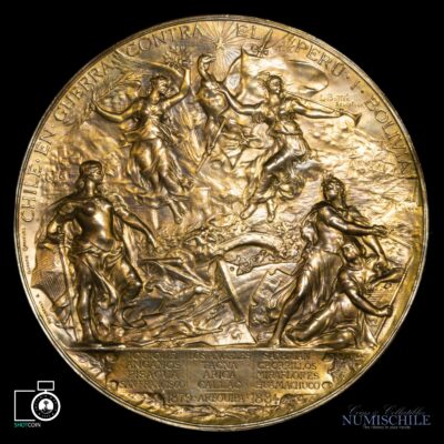 Medalla Echaurren 1884, cobre dorado, acuñada para conmemorar el fin de la Guerra del Pacifico. Chile.